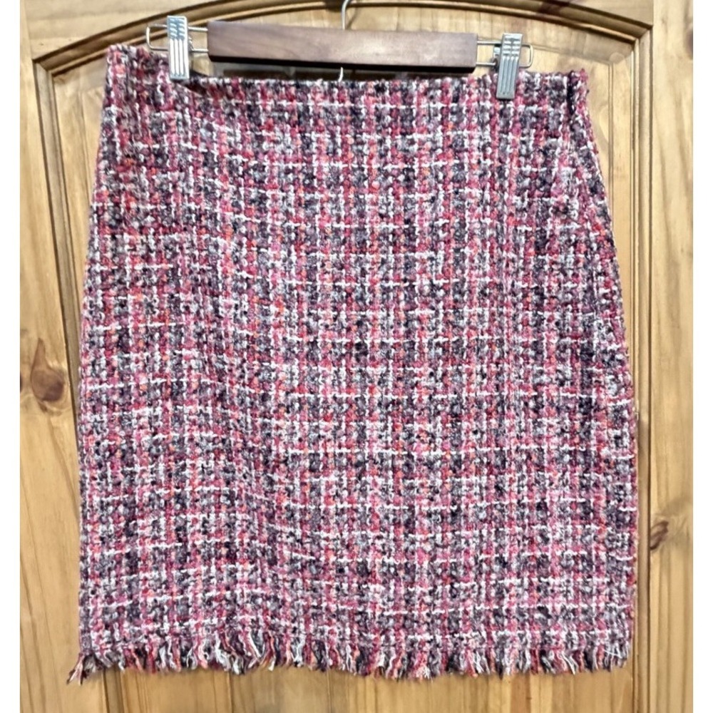 Talbots Tweed Pencil Skirt 8 Pink Fringe Hem Preppy Classic Workwear